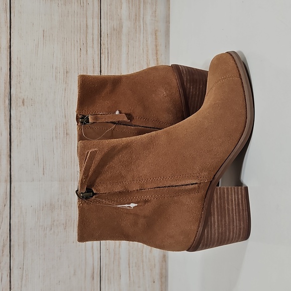 New TOMS Evelyn Heeled Boot Tan Suede Ankle Boots 5 - Picture 5 of 9